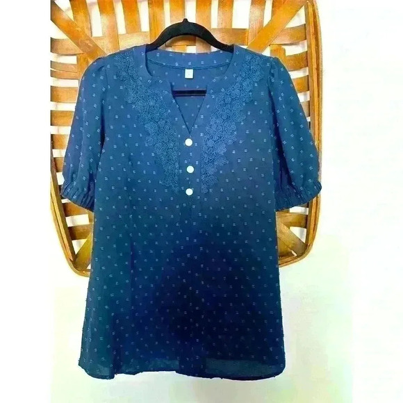 Source Unknown Tops - Women's V-Neck Textured Dot Blouse Lace Trim Puff Sleeve Blue S